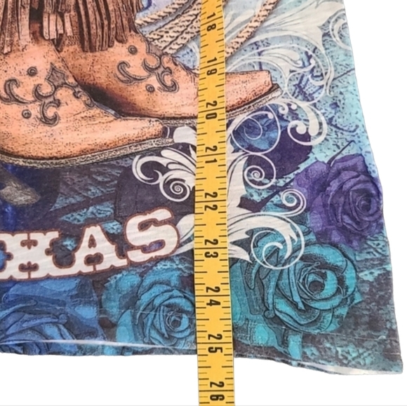 SWEET GISELE Cowgirl Western Graphic Tee M Cowboy Boots Hat Texas Gold Bling - Picture 14 of 16